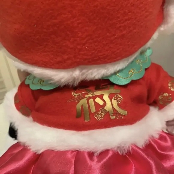 NWT Disney Store Exclusive Year Of The Ox Minnie Mouse Lunar New Year 18” Plush - Picture 7 of 9